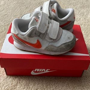 Nike sneakers with orange check. Size 6.